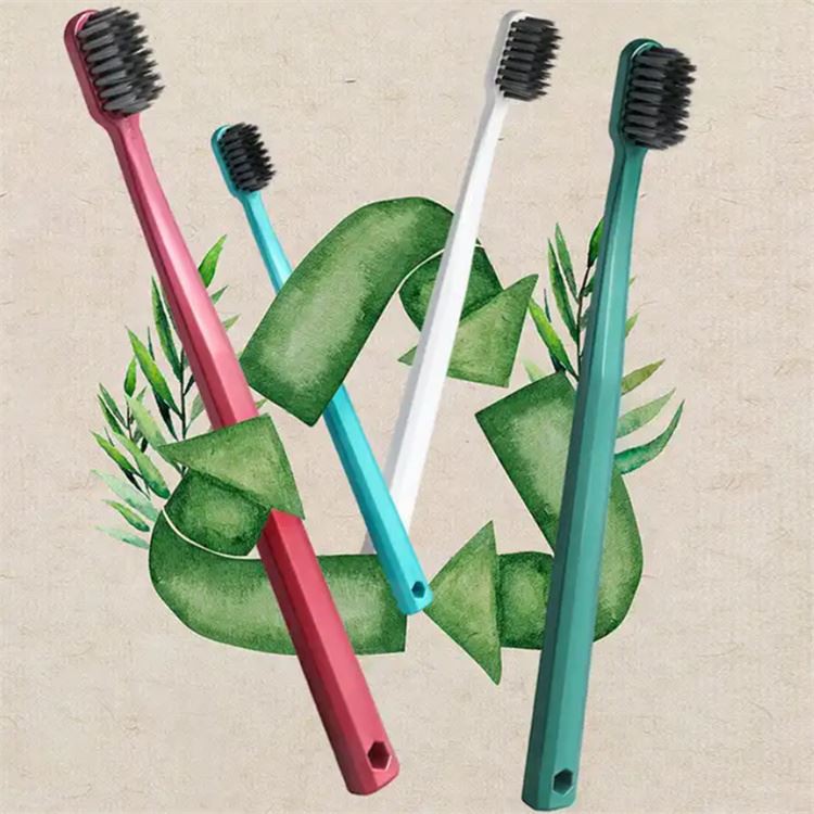 Spazzolini da denti in PLA con amido di mais
