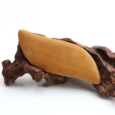 Strumento Guasha in legno